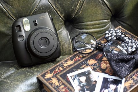 Aparat natychmiastowy Fujifilm Instax Mini 8 HIT! Aparat natychmiastowy Fujifilm Instax Mini 8 HIT!