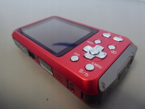 Aparat cyfrowy Panasonic DMC-FT30 czerwony