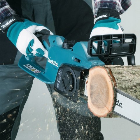 Piła łańcuchowa Makita 1800 W / 2,34 KM