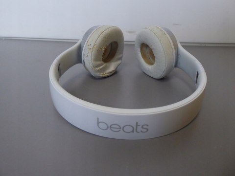 Słuchawki bezprzewodowe nauszne Apple Beats Solo2 Słuchawki bezprzewodowe nauszne Apple Beats Solo2