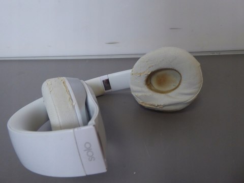 Słuchawki bezprzewodowe nauszne Apple Beats Solo2 Słuchawki bezprzewodowe nauszne Apple Beats Solo2