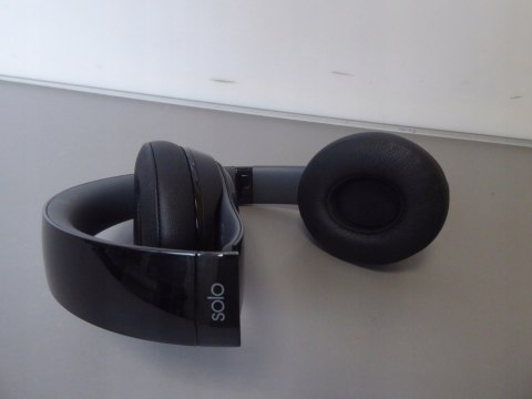 Słuchawki przewodowe nauszne Apple Beats Solo2