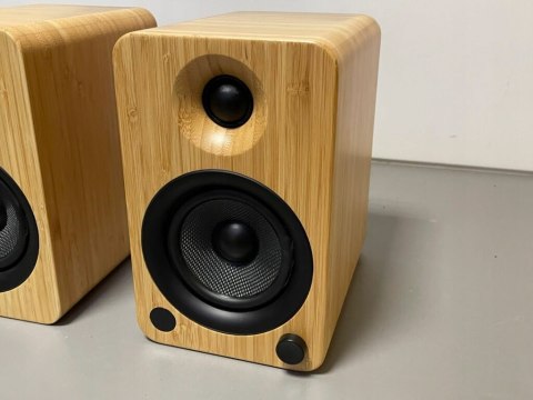 Kanto YU4 BAMBOO Bluetooth Powered Speakers - 140 Watts ZDJĘCIA W AUKCJI Kanto YU4 BAMBOO Bluetooth Powered Speakers - 140 Watts ZDJĘCIA W AUKCJI