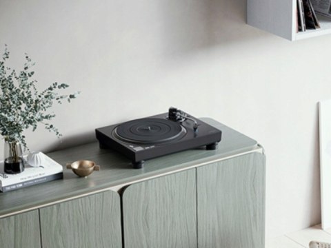 GRAMOFON TECHNICS SL-100C BLACK GRAMOFON TECHNICS SL-100C BLACK