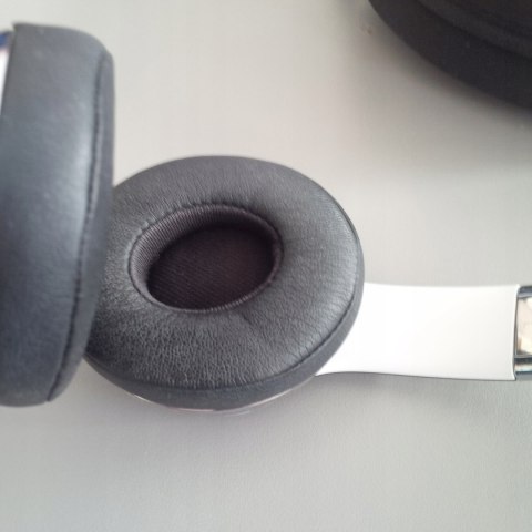 Słuchawki bezprzewodowe nauszne Beats Solo2 LUXE EDITION