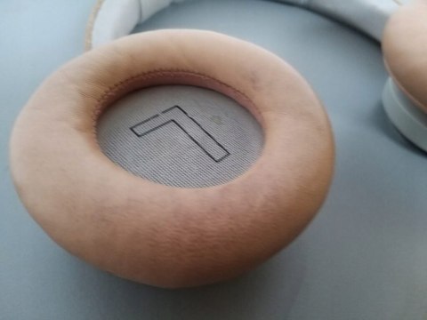 Bezprzewodowy zestaw słuchawkowy Bang & Olufsen Beoplay H9i