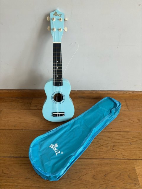 Zestaw Ukulele sopranowe Winzz dla początkujących - niebieskie AU01L-BL Zestaw Ukulele sopranowe Winzz dla początkujących - niebieskie AU01L-BL
