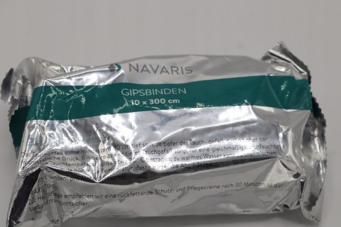 Opaska gips paryski Navaris 10 cm x 300 cm 10 szt. bandaże z gazy i gipsu Opaska gips paryski Navaris 10 cm x 300 cm 10 szt. bandaże z gazy i gipsu