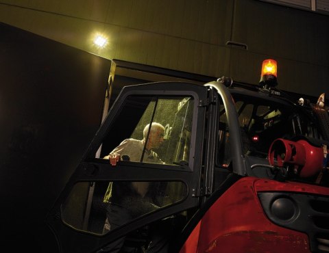 Oprawa oświetleniowa Brennenstuhl L CN 130 IP 65 2100lm