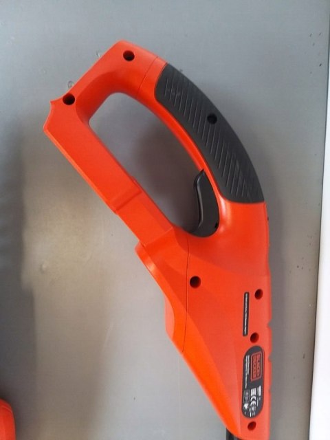 Piła łańcuchowa Black&Decker GPC1820L20-QW