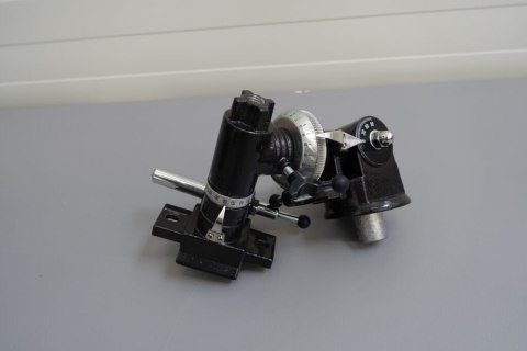 Teleskop astronomiczny N Omegon 114/900 EQ-1