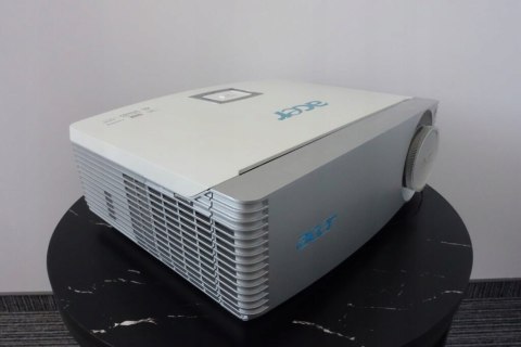 Projektor 3D ACER H9501BD Full HD 2100ANSI