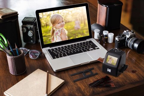 Skaner do filmów klisz i przeźroczy Kodak Mini Digital Film Scanner OKAZJA!