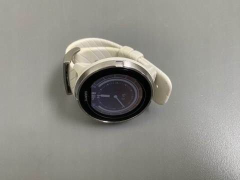 Smartwatch Suunto 9 biały OPIS!