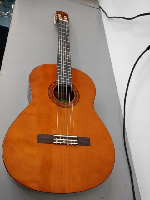 Gitara klasyczna Yamaha Flamenco Praworęczna