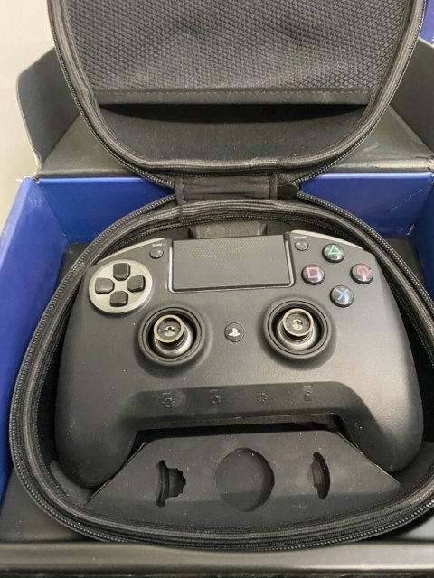 Pad Razer Raiju Ultimate do PS4 czarny