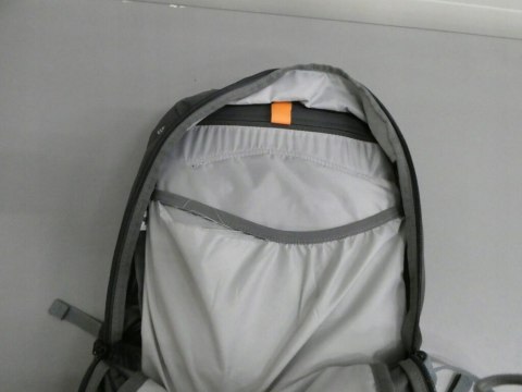 Plecak turystyczny Deuter Futura 21 SL 20-40 l szary