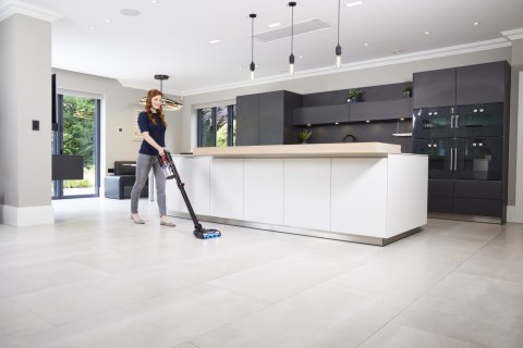 Odkurzacz pionowy Shark IZ320EUT czarny