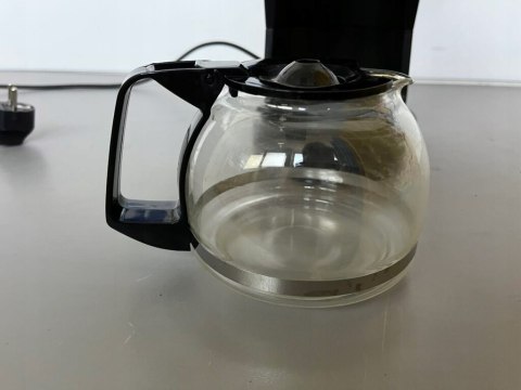 Ekspres przelewowy Korona 12011 0,6 l kompaktowy czarny