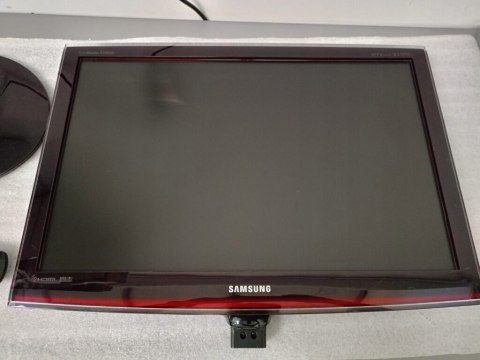 Monitor 24" Samsung SyncMaster T240HD LS24TDDSUV Monitor 24" Samsung SyncMaster T240HD LS24TDDSUV
