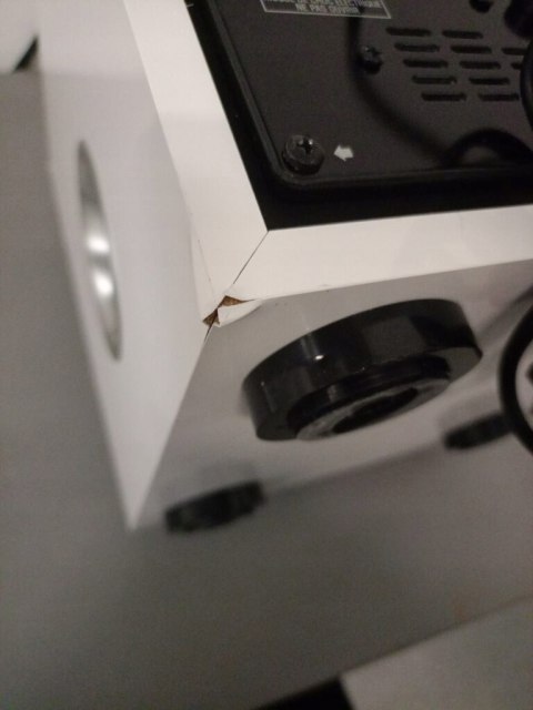 Yamaha NS-SW200 subwoofer aktywny biały piano