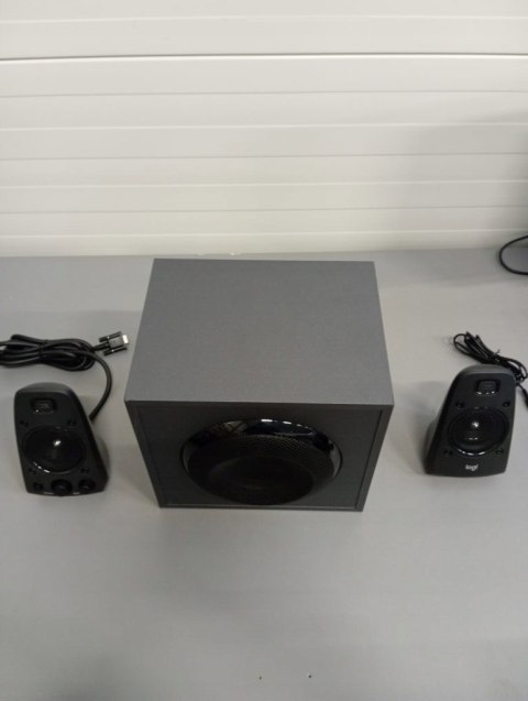 Zestaw głośników 2.1 Logitech Z625 200 W czarny