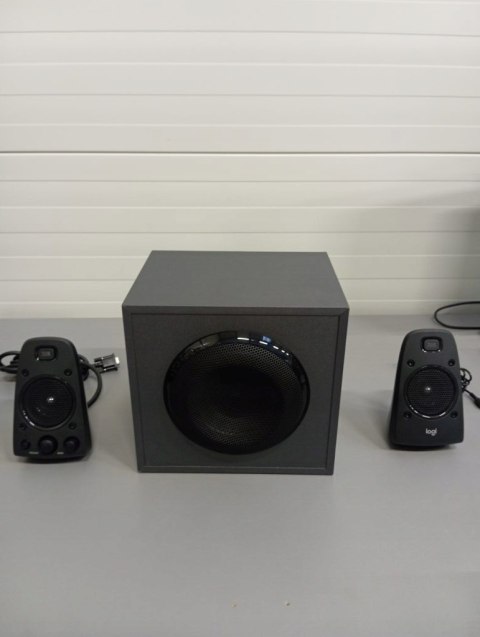 Zestaw głośników 2.1 Logitech Z625 200 W czarny