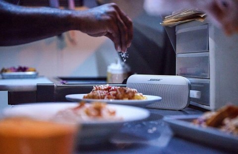 Głośnik przenośny BOSE SOUNDLINK FLEX biały