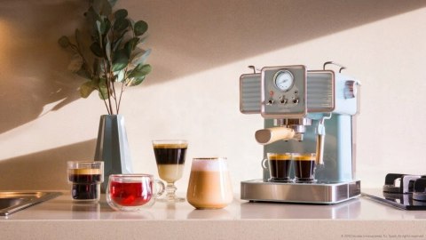 Kolbowy ekspres ciśnieniowy Cecotec Espresso 20 Tradizionale Light 1350 W