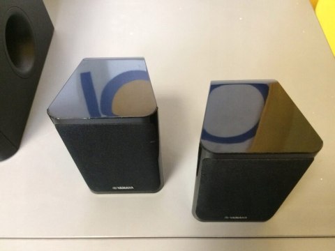 Zestaw Głośników Yamaha YHT-1840 czarny 100 W 5.1