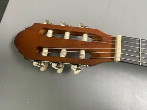 NAVARREZ NV13PK Zestaw startowy gitary klasycznej brązowy 3/4