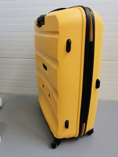 American Tourister Walizka twarda kabinowa polipropylen Bon Air Dlx 33 l