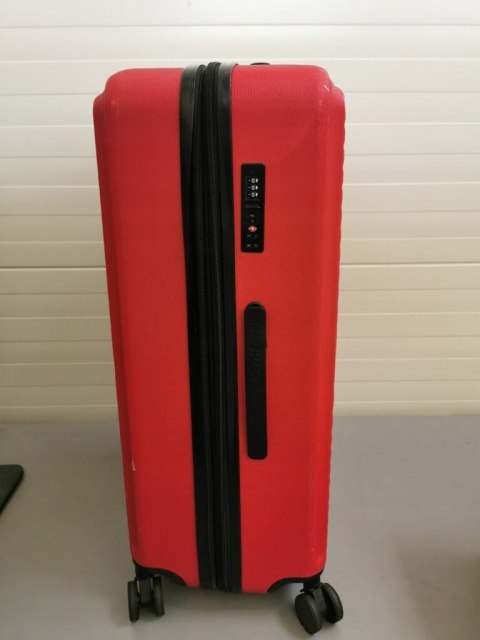 HAUPTSTADTKOFFER Mitte - Duża walizka z twardą skorupą 130L 77x50x30