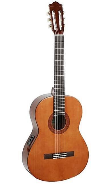 Gitara klasyczna Yamaha Flamenco Praworęczna