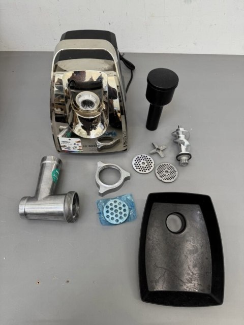 Maszynka do mielenia mięsa Bosch MFW67440 czarny 700 W