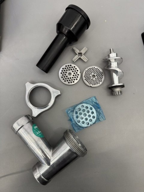 Maszynka do mielenia mięsa Bosch MFW67440 czarny 700 W