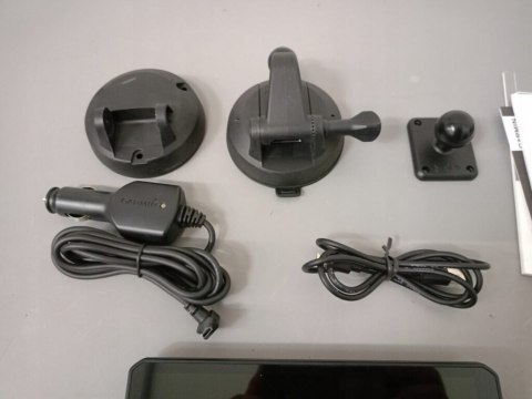 Nawigacja Garmin Dezl LGV800 8 "