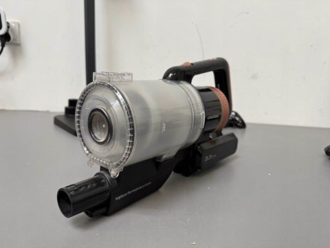 Odkurzacz ręczny Grundig vcp5030 czarny