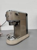 Kolbowy ekspres ciśnieniowy De'Longhi EC885.BG 1300 W beżowy/brązowy