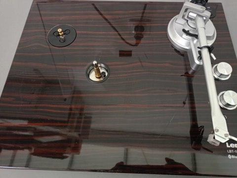 Gramofon LENCO LBT-188WA brązowy