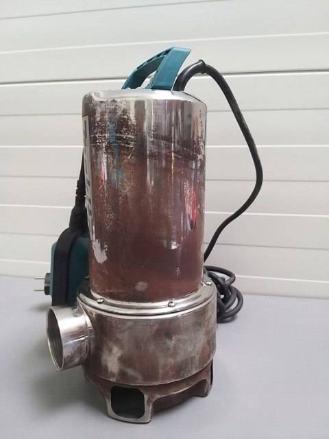 Pompa zatapialna Makita 1100 W 15000 l/h