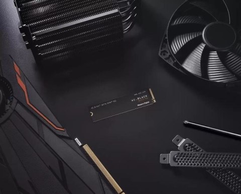 WD SN770 1 TB M.2 2280 PCIE x4 Gen4 NVMe Black