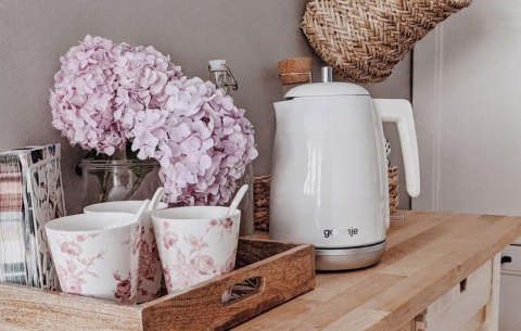 Czajnik elektryczny Gorenje K15RL 2200 W 1,7 l żółty/złoty