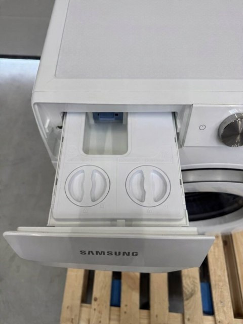 Pralka Samsung WW90T634DHE/S3 ładowana od przodu 9 kg 1400 obr./min biała