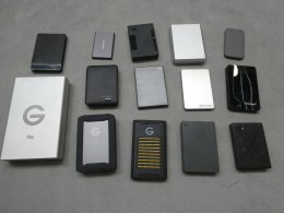 PAKIET USZKODZONYCH ZWROTÓW DYSKÓW ZEWNĘTRZNYCH HDD WD SANDISK SEAGATE ITP.