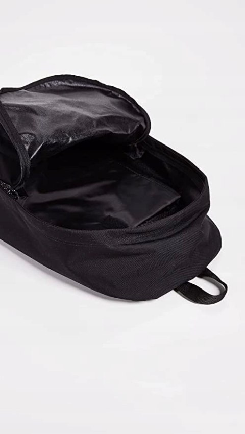 Plecak Eastpak EK767008 OUT OF OFFICE AS5577 27 L CZARNY