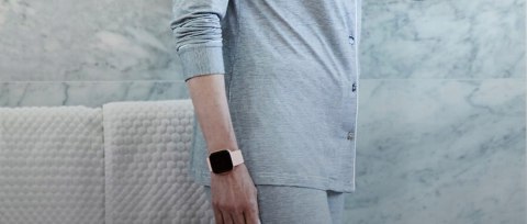 Smartwatch Fitbit Versa 2 różowy