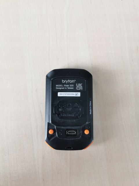 Licznik rowerowy bezprzewodowy BRYTON RIDER 320T CAD+HRM