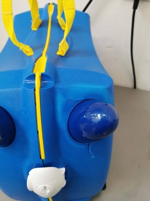 JEŻDŻĄCA WALIZKA DLA DZIECI RADIOWÓZ PERCY TRUNKI 80323 15 x 20 x 10 cm