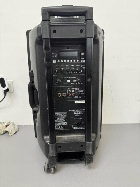 Głośnik przenośny Ibiza Sound PORT15UHF-BT czarny 800 W